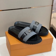 Louis Vuitton Slippers